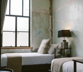 Standard Twin Room