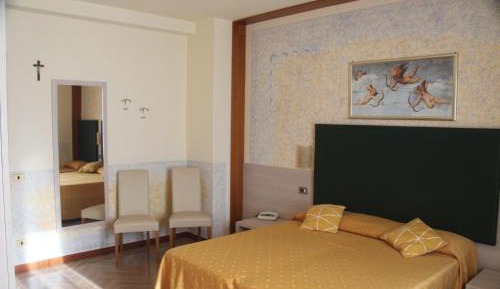 Triple Room with Balcony