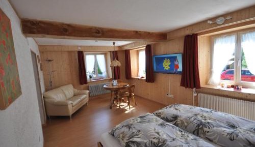 Deluxe Double Room with Shower