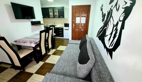 One-Bedroom Apartment with Balcony