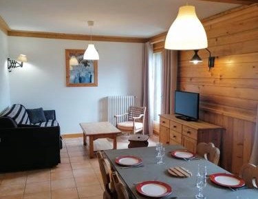 Apartment (6 Adults)
