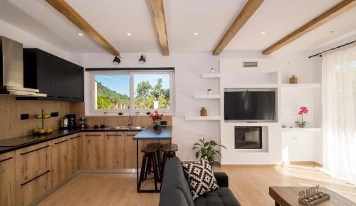 One-Bedroom House