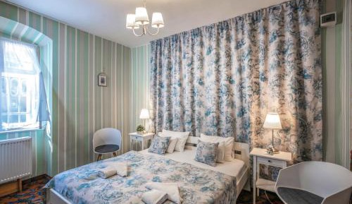 Mini Suite