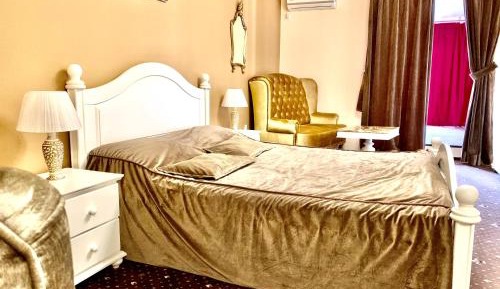 Superior Suite