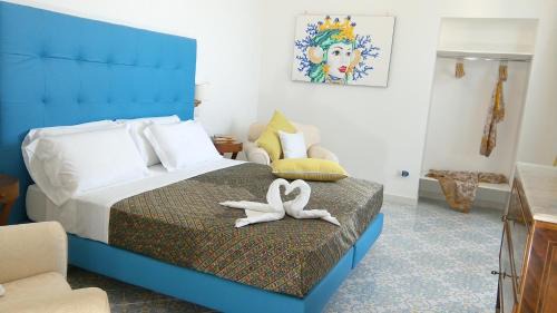 Deluxe Double or Twin Room with Sea View