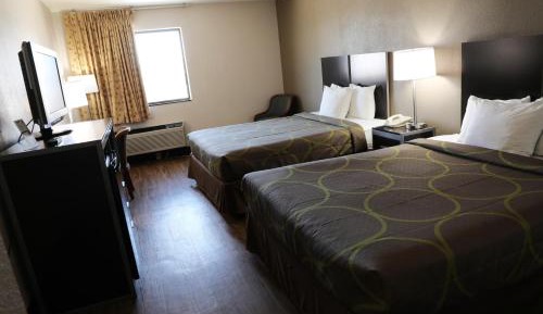 Queen Room with Two Queen Beds - Non-Smoking