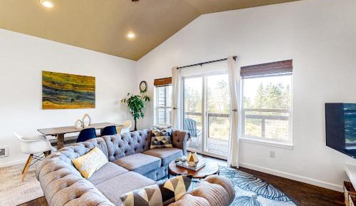 Two Bedroom Apartment 