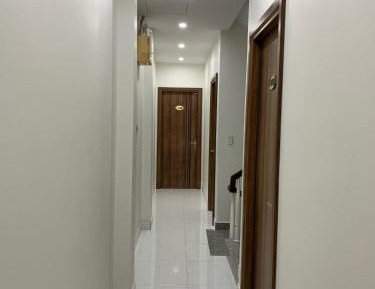 Twin Room with Private Bathroom