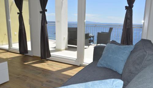 Two-Bedroom Apartment with Sea View