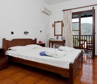 Standard Twin Room Inland View
