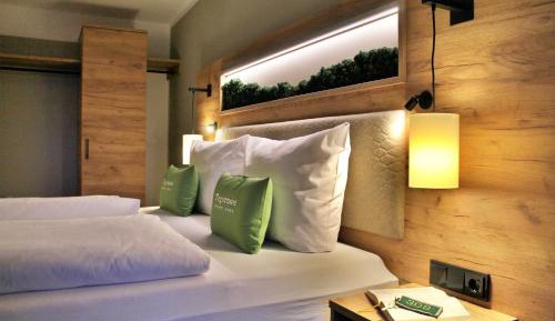 Double Room with Lake View