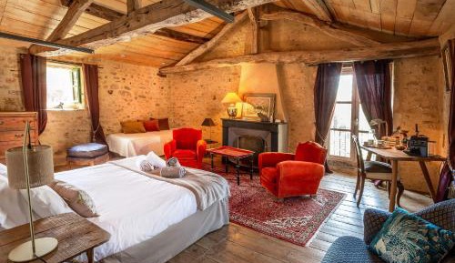 Deluxe Suite