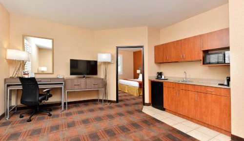 One-Bedroom King Suite with Sofa Bed
