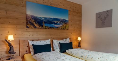 Apartment with Mountain View