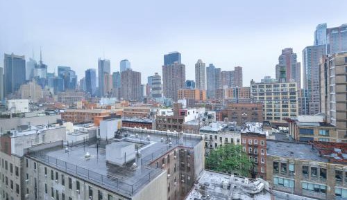 Standard King Room with City View