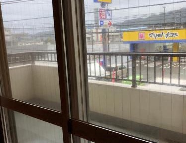 Apartment with Shower