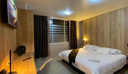 Superior King Room