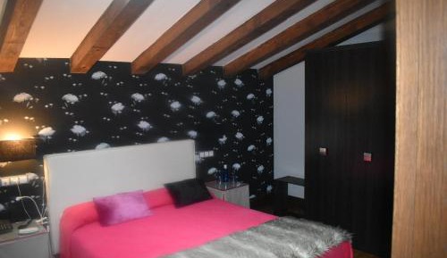 Large Single Room