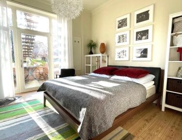 Studio Apartment