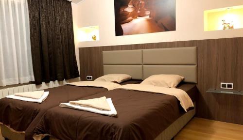 Twin Room with Bathroom