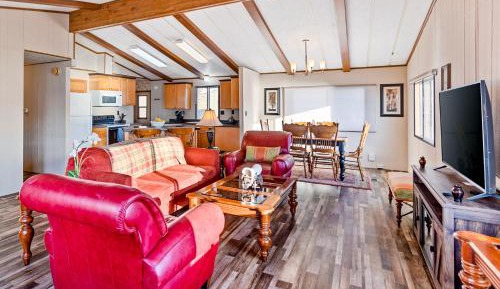 Two Bedroom Holiday Home