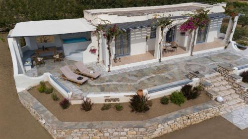 Suite with Hot Tub