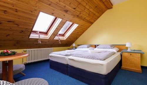Attic Suite with Kitchenette
