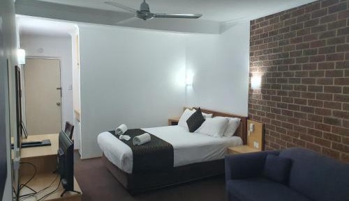 Queen Room