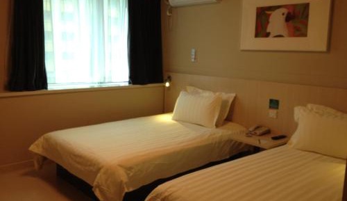 Zero Pressure Double Room 