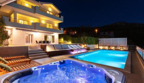 Villa with Private Pool