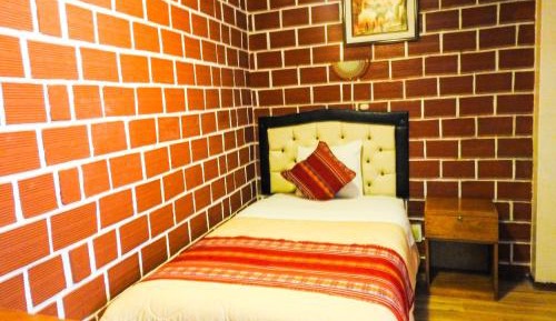 Single Room with Bathroom
