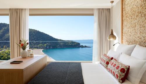 Maisonette Suite Sea View with Private Pool (2 Adults & 2 Children)