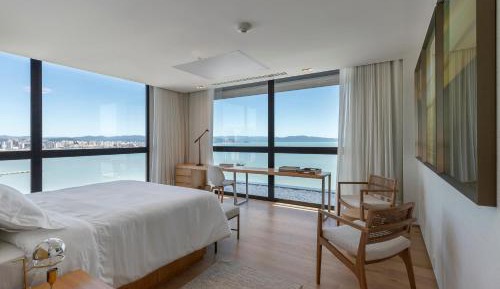 Suite with Sea View