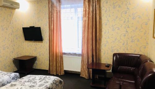 Twin Room with Private Bathroom