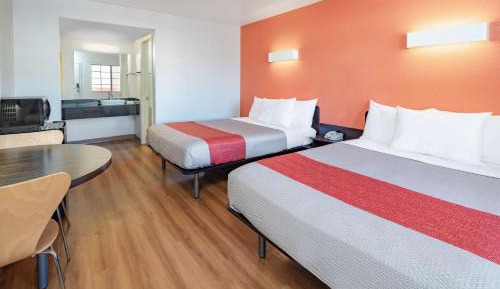 Queen Room with Two Queen Beds