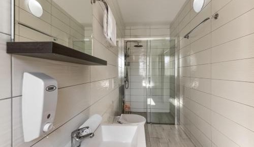 Apartment - Split Level