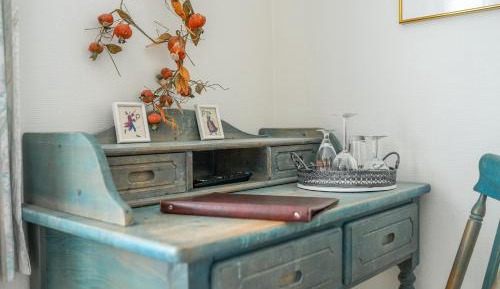 Single Room with Bathroom