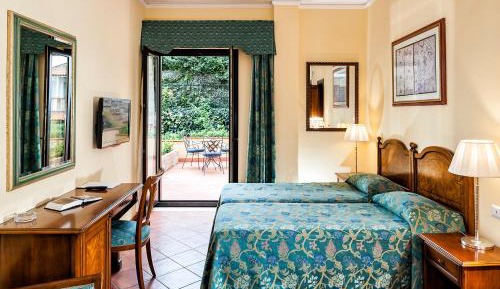 Double or Twin Room with Side Sea View