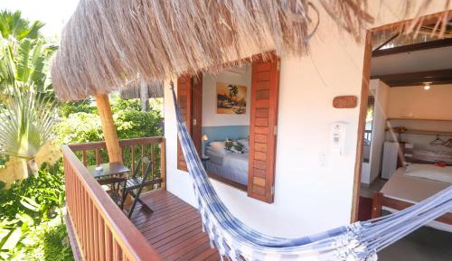 Quarto com Terraço e Vista do Mar