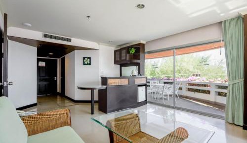 Two-Bedroom Suite
