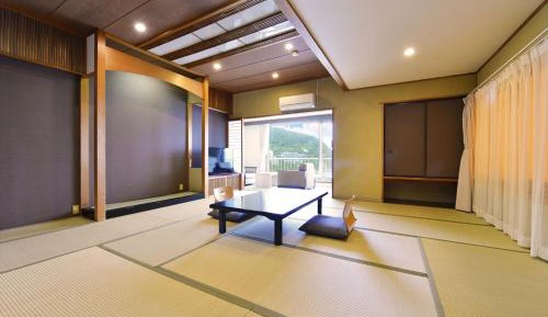 Japanese-Style Room with Ocean View - Non-Smoking - Main Building