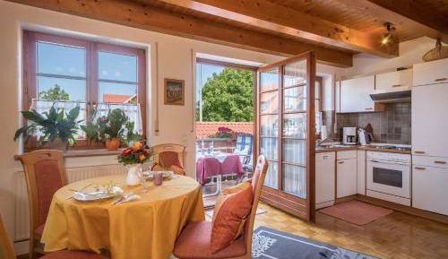 Superior One-Bedroom Apartment with Balcony