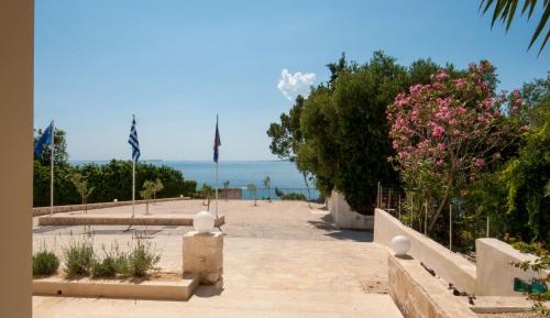 Ground Floor Superior Apartment With Sea View