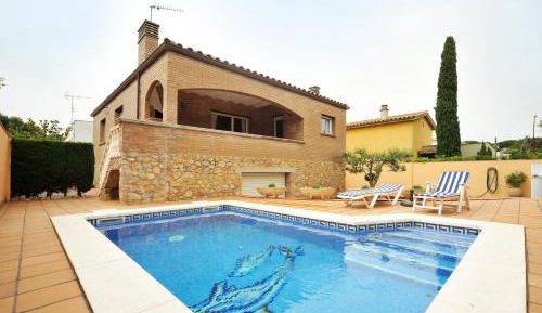 Villa with Private Pool