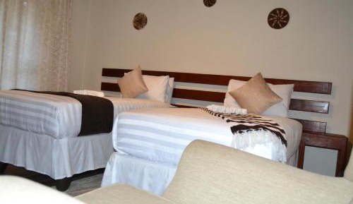 Deluxe Double or Twin Room with Garden View