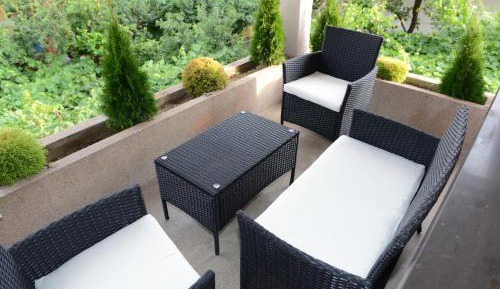 Apartment with Terrace