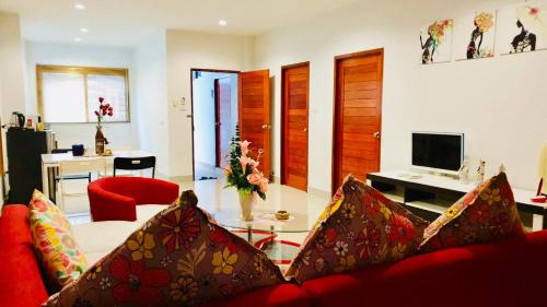 Deluxe Apartment
