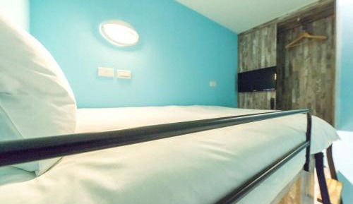 Twin Room with Private Bathroom