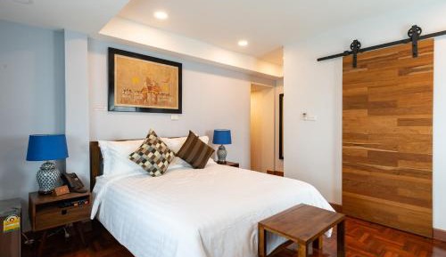 Junior Suite with Balcony