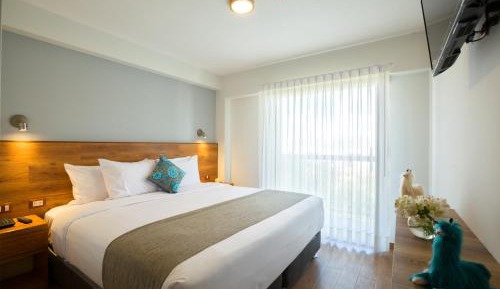 King Room with Balcony